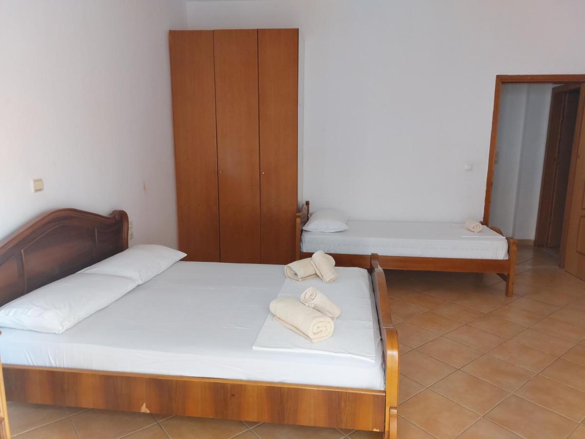 סרנדה Family Apartments מראה חיצוני תמונה