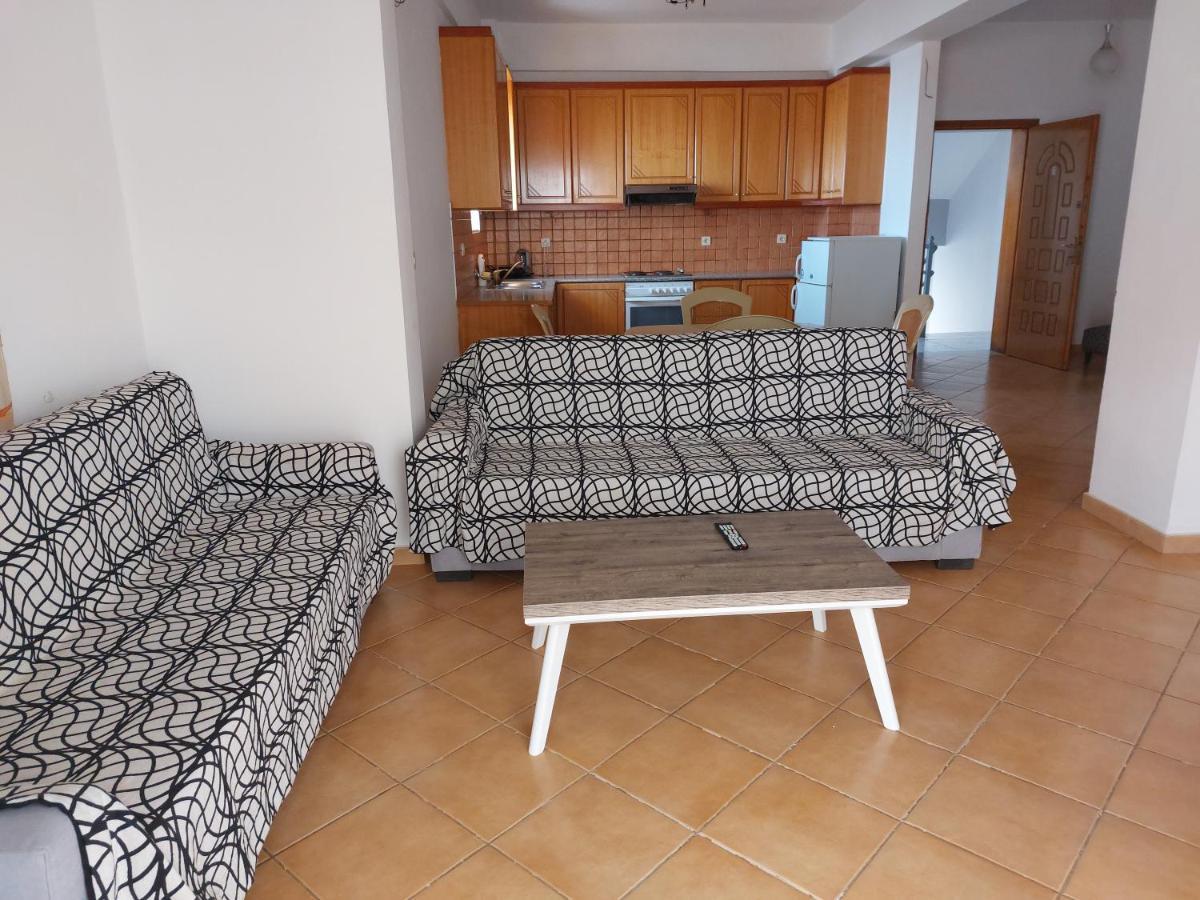 סרנדה Family Apartments מראה חיצוני תמונה